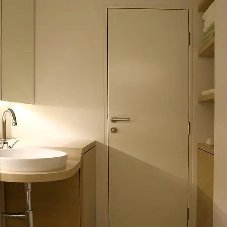 Lägenhet Ideally Located Designer Flat